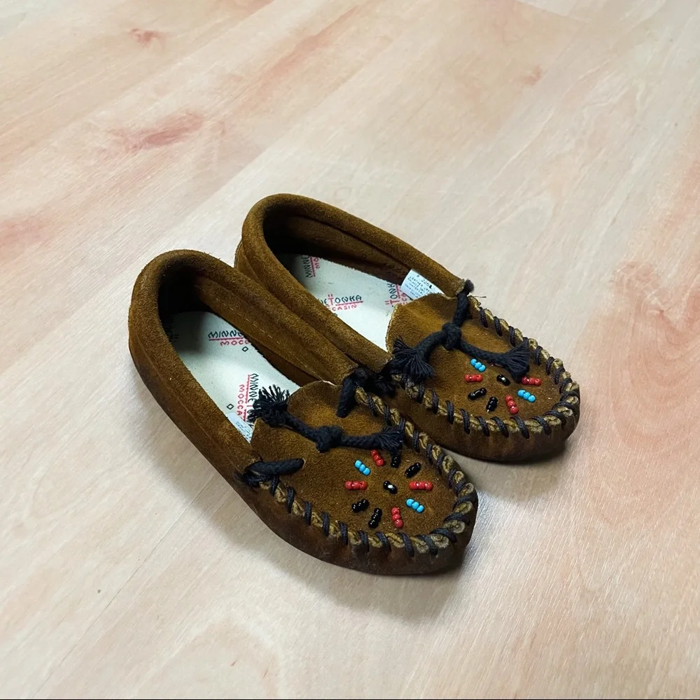 Minnetonka Brown Beaded Leather Moccasins Unisex Toddler Size 8